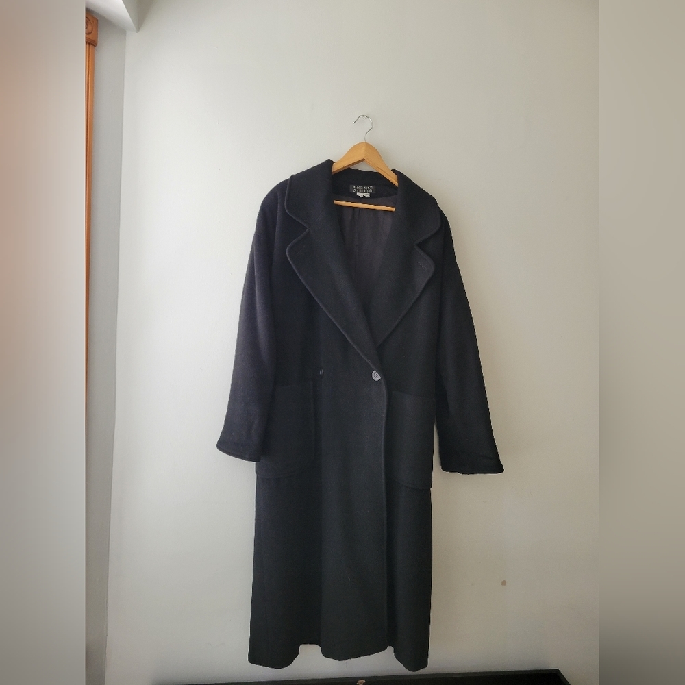 Searle Blatt Studio Black Camel Hair Coat 8